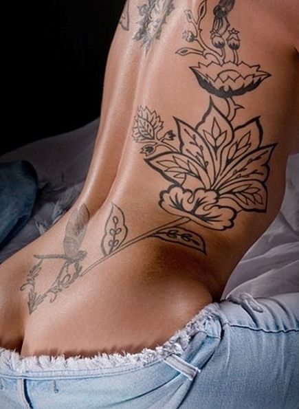 Sexy Rib Tattoos For Women