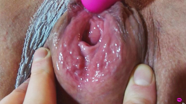 Pussy Eating Squirting Orgasm