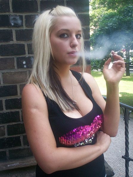 Ebony Teen Smoking