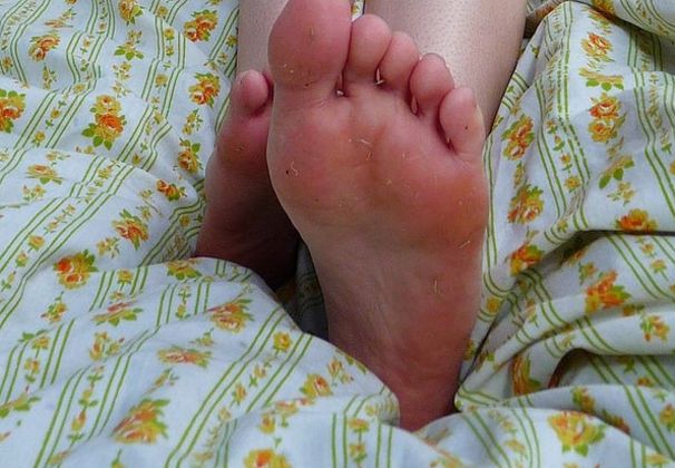 Tiny Teens With Sexy Toes