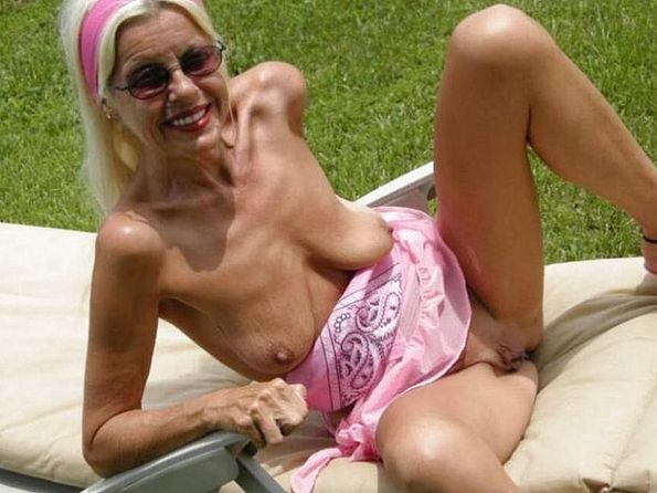 Old Grannies Posing Nude