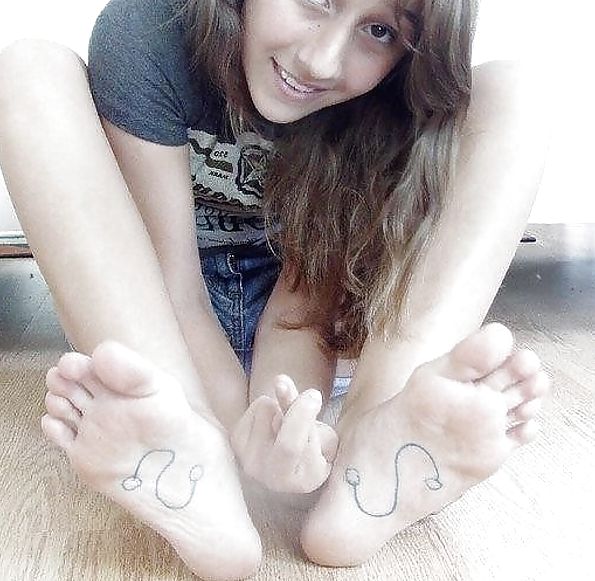 Sexy Indian Teen Girl Feet