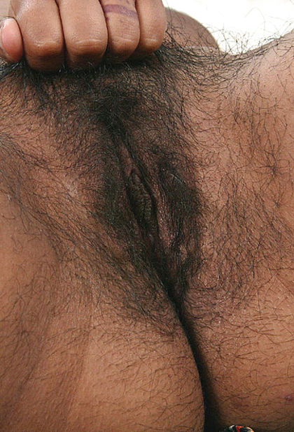 Indian Aunties Navel And Hairy Pussy