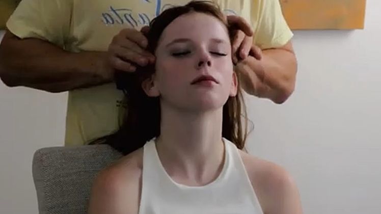 Girl Giving Massage Sex