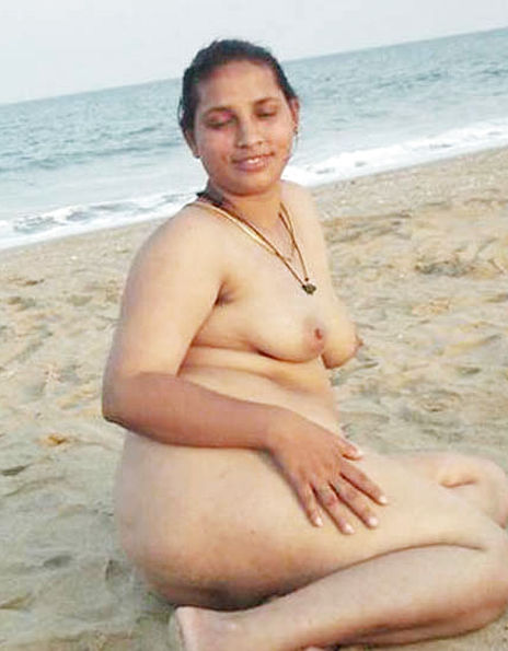 Indian Aunty Nude On Beach