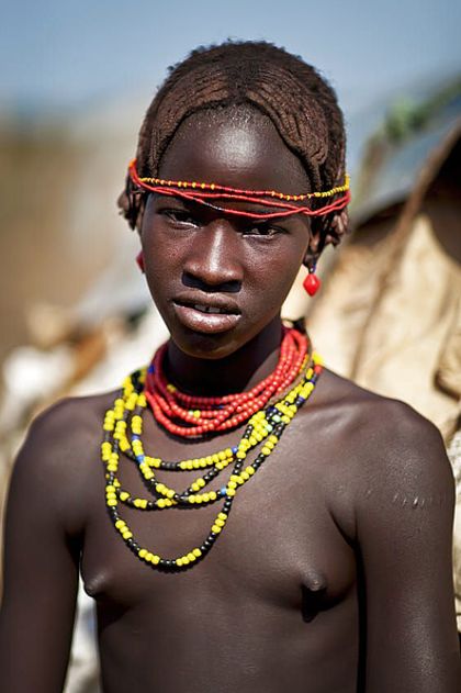 Young Naked Ethnic Girls